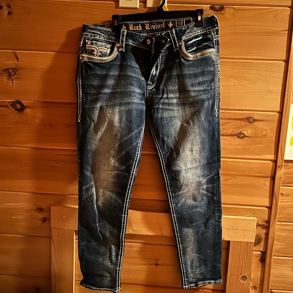 Rock Revival | Dark Wash Embellished-Pocket Easy Ankle Skinny Jeans - Picture 9 of 11